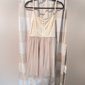 Adorable Babydoll dress dusty pink